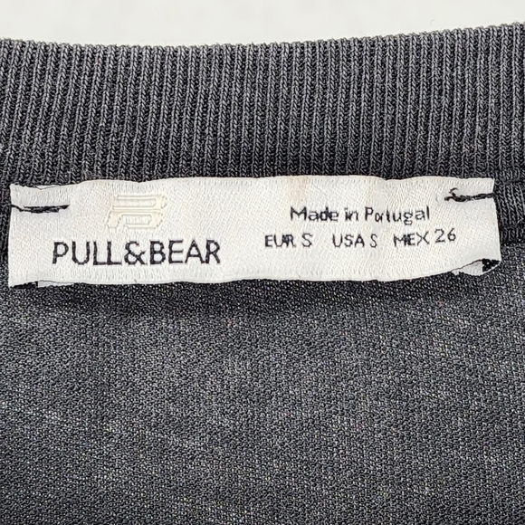 Pull & Bear Women's Butterfly Illustration T-Shirt - S - Picture 4 of 7